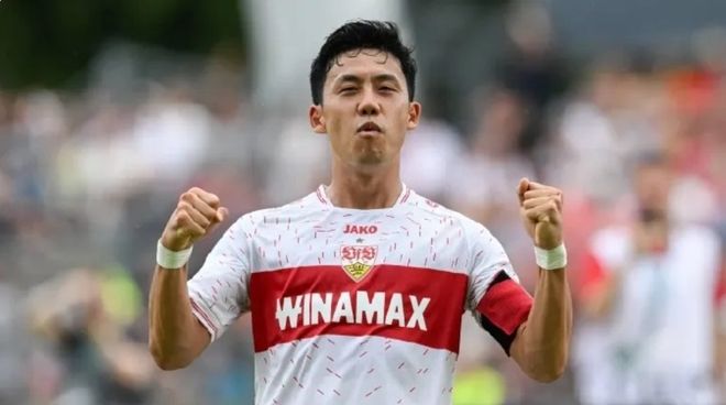 赛中保持最 赛中保持最