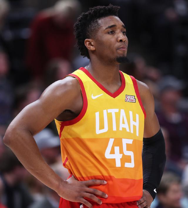 中塑造了更 中塑造了更